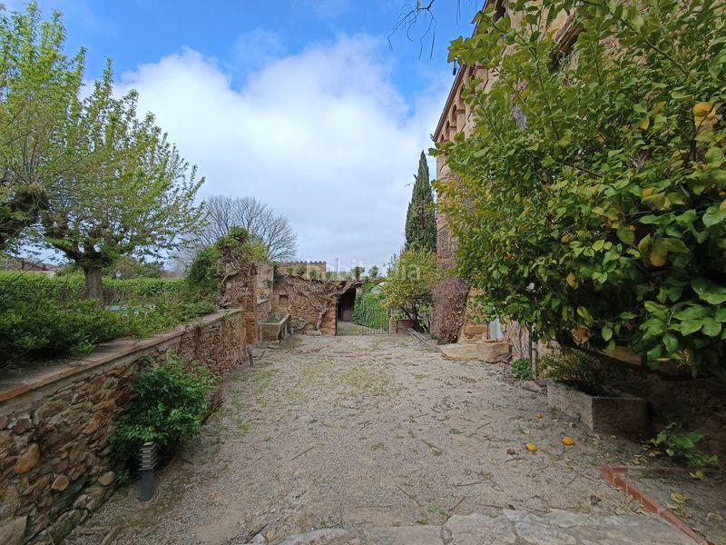 Foto a1a31d8e-3ff2-4eeb-b327-8cd5cc866413. Masia amb calefacció aparcament piscina a Forallac
