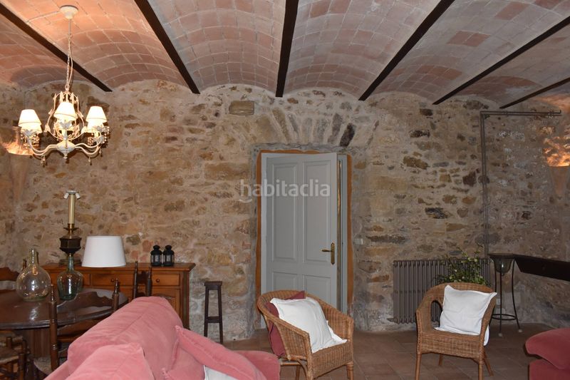 Foto e16b2ed7-a8fd-4951-a145-90a3fb8184f6. Masia amb calefacció aparcament piscina a Forallac