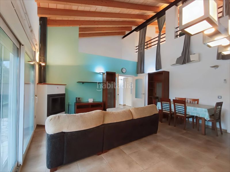 Foto 4ba04283-a9fd-45f6-9477-1f75a921d923. Casa amb calefacció aparcament piscina a Torroella de Fluvià