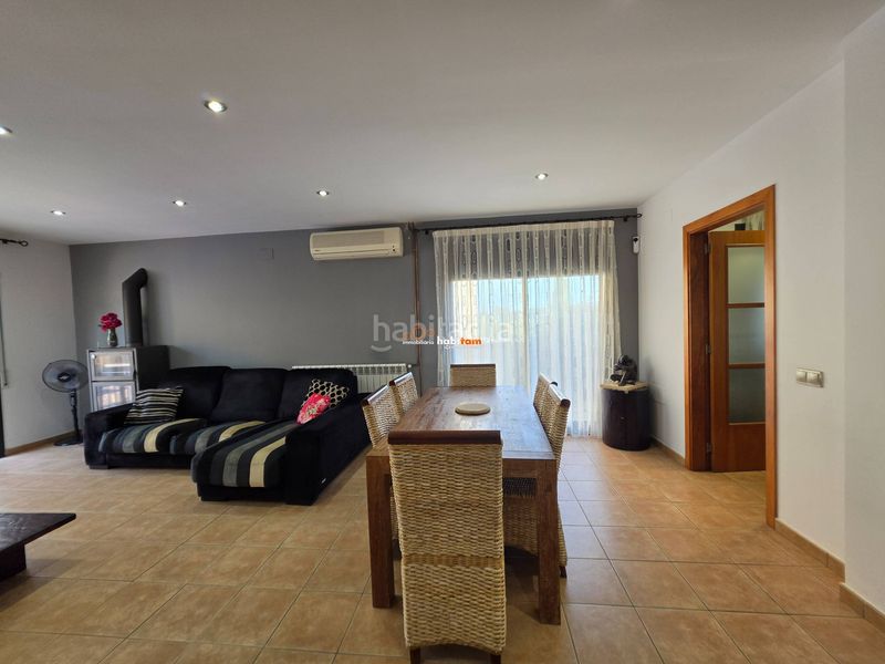 Foto c2a14ad6-9fbd-4a07-a824-59fa99314b68. Casa con riscaldamento parcheggio piscina in Sant Pere Pescador