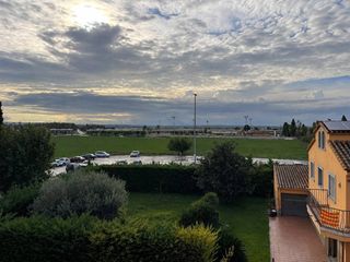 Etagenwohnung  Carrer de pau casals. Piso luminoso con terraza privada en el ático y trastero en plen