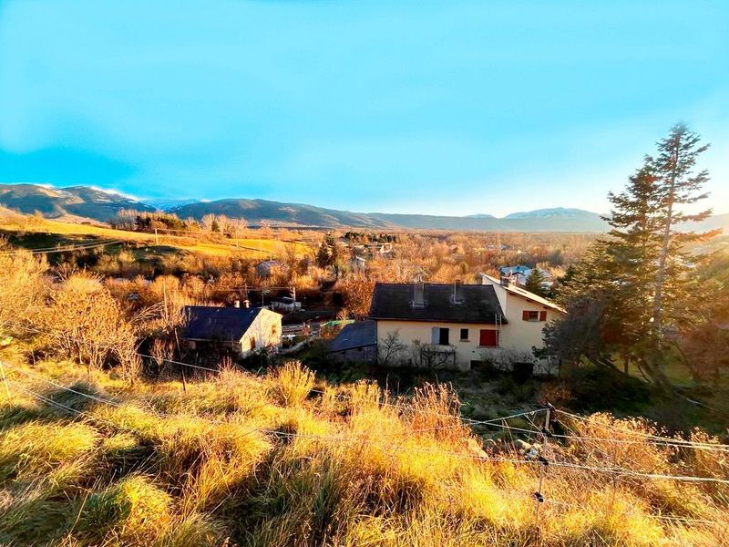 Foto f496719f-cde1-4497-a1b1-9bc145c3a92c. Finca rústica a Estavar