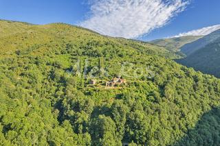 Edifici  N/a. Gran finca cerca de toses