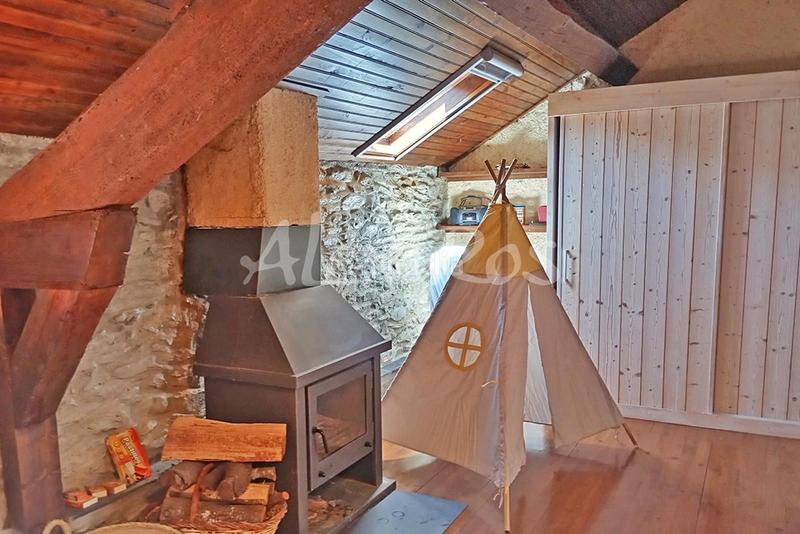 Foto 667e450e-57eb-42c2-b590-76ebcd7e6d9d. Casa  de pueblo en Err