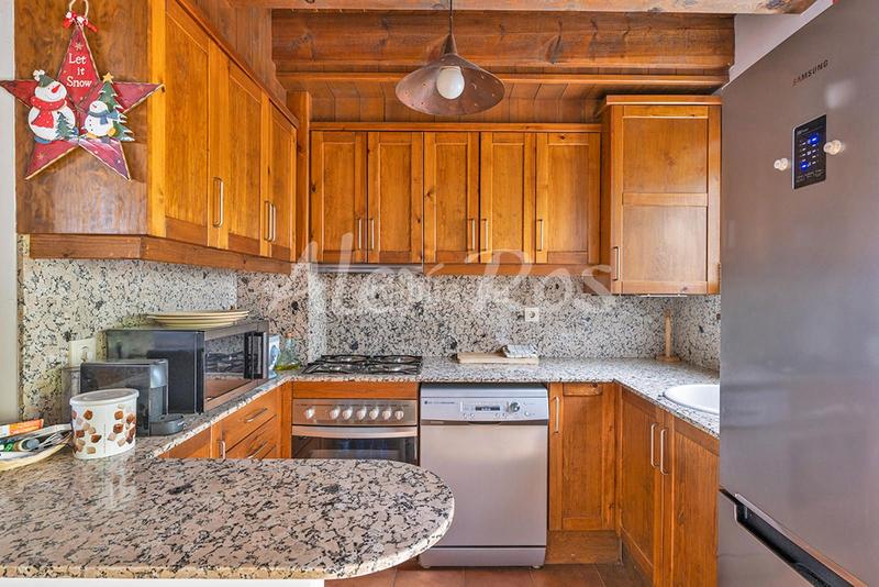 Foto 6b4801ca-913a-4d13-bc84-5fd555617ca2. Casa con riscaldamento parcheggio in Molina (La)