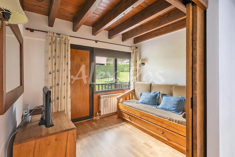 Foto a2ecc684-135b-417f-8428-91bd5c0eaf55. Casa con riscaldamento parcheggio in Molina (La)