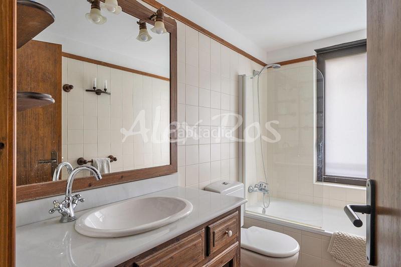 Foto f91e704d-4ef0-4e4e-8d4a-be6b9eb76a6c. Casa con riscaldamento parcheggio in Molina (La)