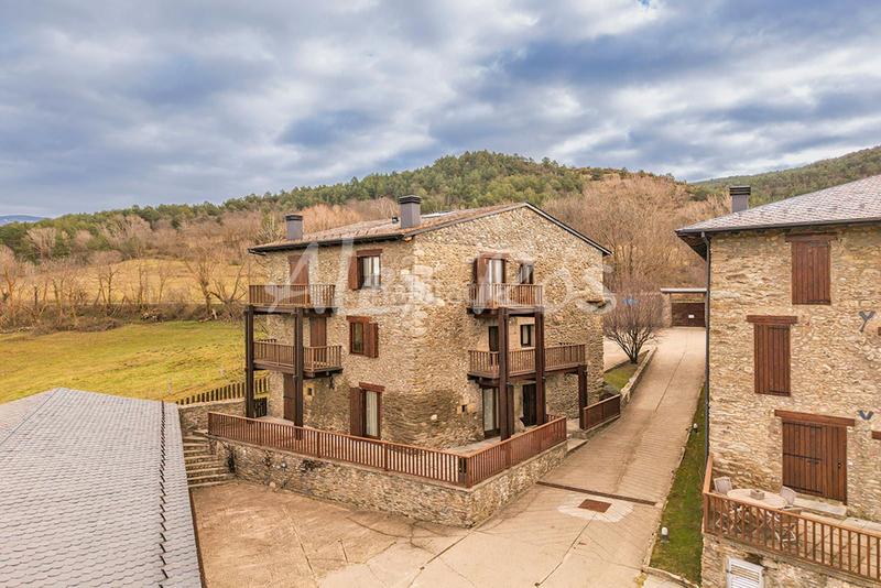 Foto 91e7b288-39e4-4bf5-aade-69e36428d2c7. Haus mit parking pool in Fontanals de Cerdanya