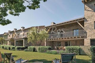 Casa  Can carola. Sant martí daravó  al lado de bolvir  jardín y piscina