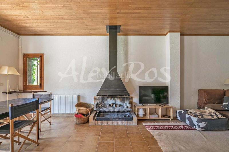 Foto 2217838d-1b13-4e75-a39f-42bb3da881b6. Casa con riscaldamento parcheggio in Isòvol