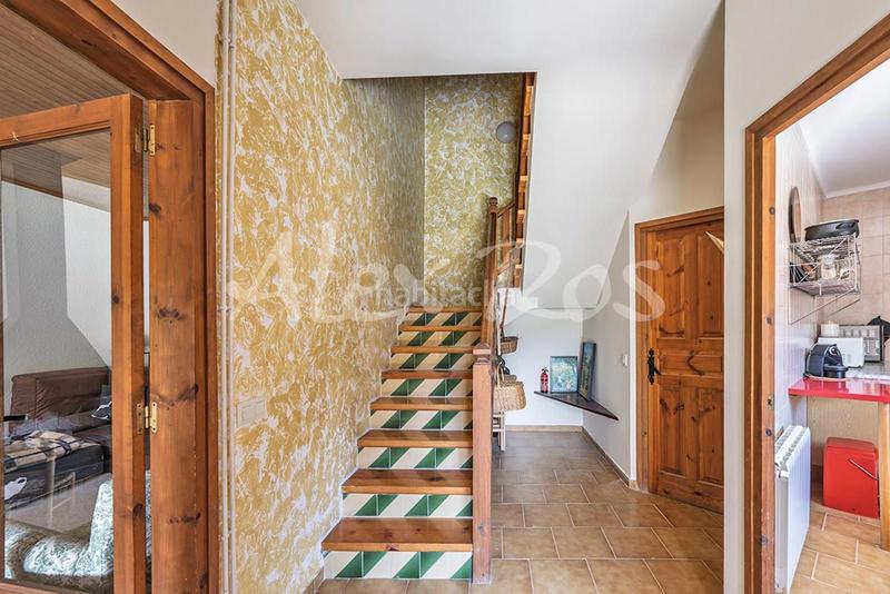 Foto 6c1da437-6265-45fc-8141-11afff5034d4. Casa con riscaldamento parcheggio in Isòvol