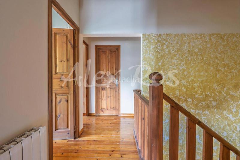 Foto b8add6ac-86e2-4196-aaa2-221c9f6c465f. Casa con riscaldamento parcheggio in Isòvol