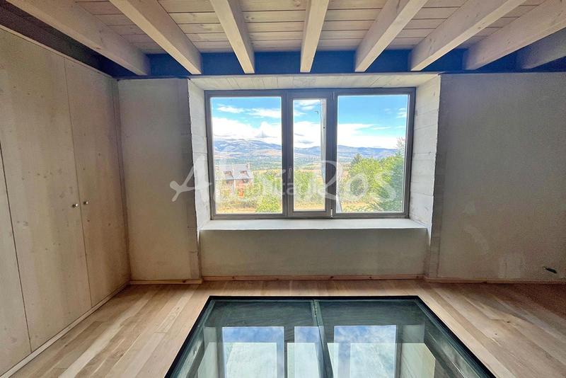 Foto 456926b8-cf91-4834-a2ef-75636d1d8c3b. Haus mit parking in Fontanals de Cerdanya