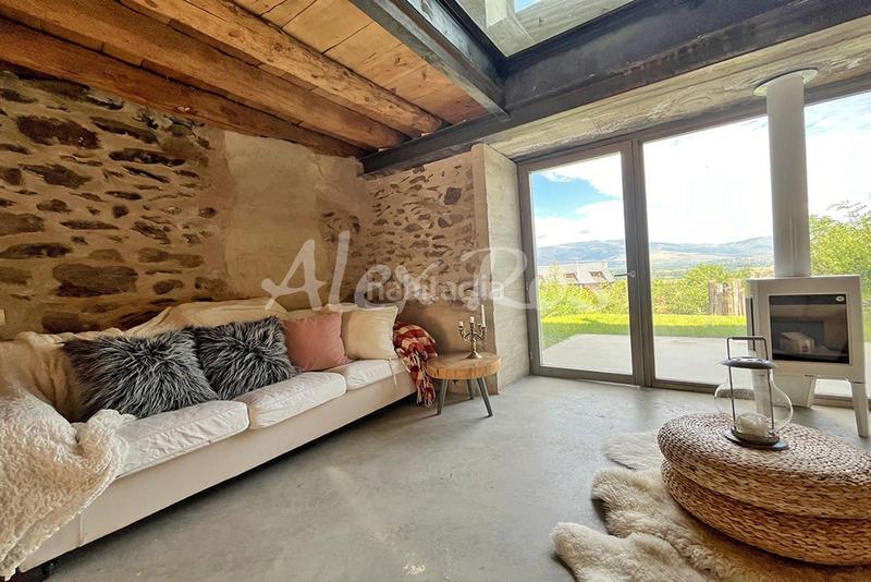 Foto b6e5c40e-8350-46d4-86da-044387232d50. Haus mit parking in Fontanals de Cerdanya