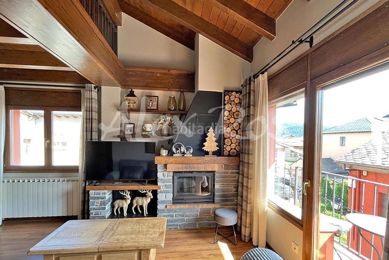 Foto 273cee78-50fe-4a5f-8b18-544e889aa265. Zweistöckige wohnung mit heizung parking in Bellver de Cerdanya