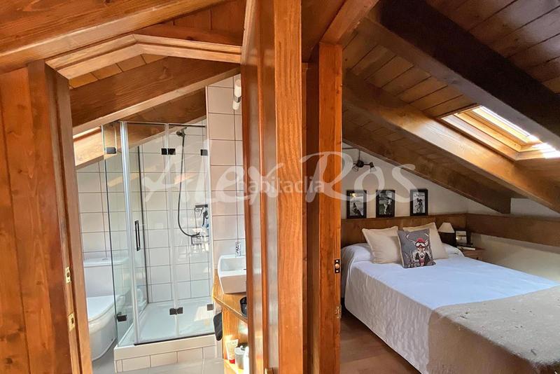 Foto ab14f3ba-d13b-47b0-a41d-778cb33ad5f1. Zweistöckige wohnung mit heizung parking in Bellver de Cerdanya