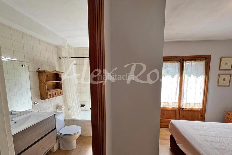 Foto 9996fd56-f5c8-4247-9e12-e7b42be5940e. Piccolo appartamento con riscaldamento parcheggio in Fontanals de Cerdanya