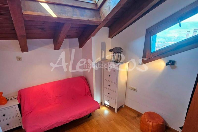 Foto 09f601e5-47c3-4143-9d30-03f039d297f1. Duplex avec parking dans Alp