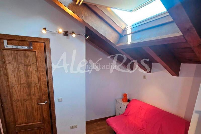 Foto 41c0ece5-4518-4015-aff6-1aa975908409. Duplex avec parking dans Alp