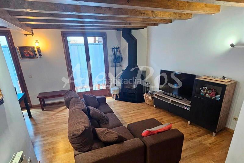 Foto 51902f8a-aab2-46b1-bbdf-0253e5106108. Duplex avec parking dans Alp