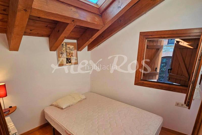 Foto 95532333-14a2-4c3d-9248-9a88d17d052a. Duplex avec parking dans Alp