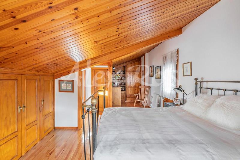 Foto 24e37086-b3a2-47b7-bf7c-af0654134348. Casa amb aparcament a Fontanals de Cerdanya