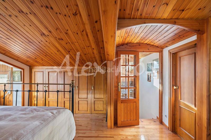 Foto 53e32513-e970-450d-afdc-51c0d5ea1e2b. Casa amb aparcament a Fontanals de Cerdanya