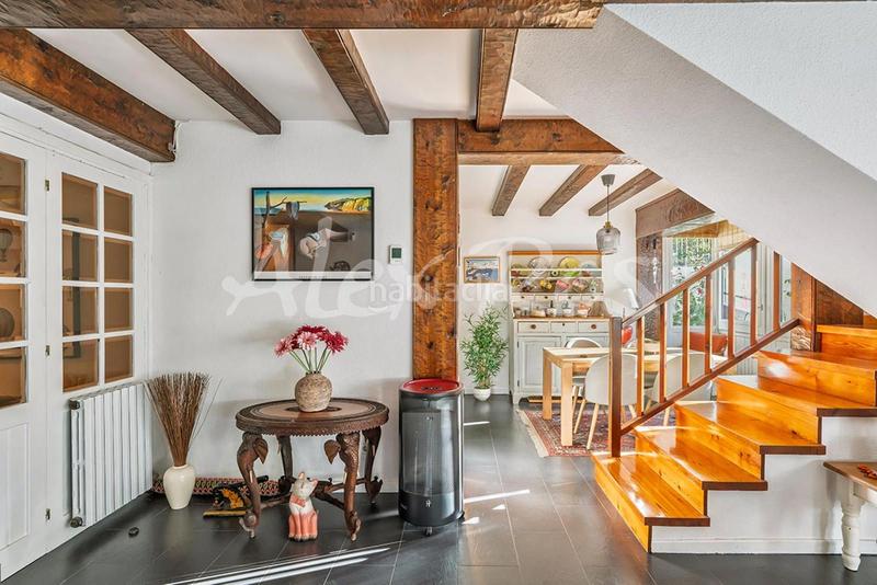 Foto a347883f-8b06-4391-b6b6-f1dc21e76610. Casa amb aparcament a Fontanals de Cerdanya