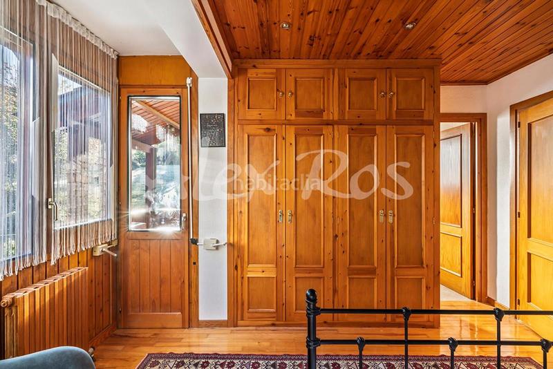 Foto a5ac3c99-31ca-4d1f-83f2-a2e9fff002f8. Casa amb aparcament a Fontanals de Cerdanya