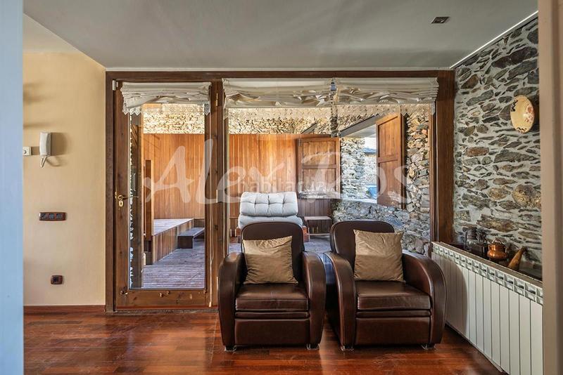 Foto 335cd042-adcf-4e6b-8804-34d741df2400. Maison avec chauffage parking dans Bolvir