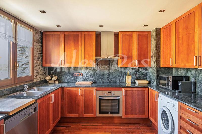 Foto bfd4392c-70fb-47d2-a1f0-a55f52b20dd6. Maison avec chauffage parking dans Bolvir