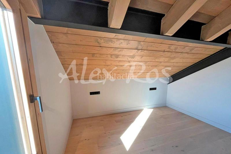 Foto d9c756a8-7edc-4c79-a022-55cb01e212dc. Casa amb calefacció aparcament a Bolvir