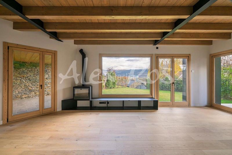 Foto f3d5ea17-905b-4b10-9ec1-3bd65a8514d0. Casa amb calefacció aparcament a Bolvir