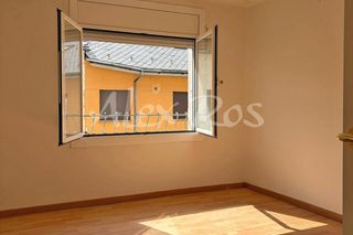 House  Estavar. Ático con gran potencial  llívia