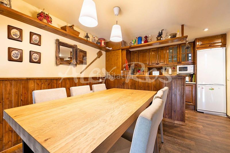 Foto 608ee6da-e28a-4732-808f-19209b6fc4df. Casa amb aparcament a Isòvol