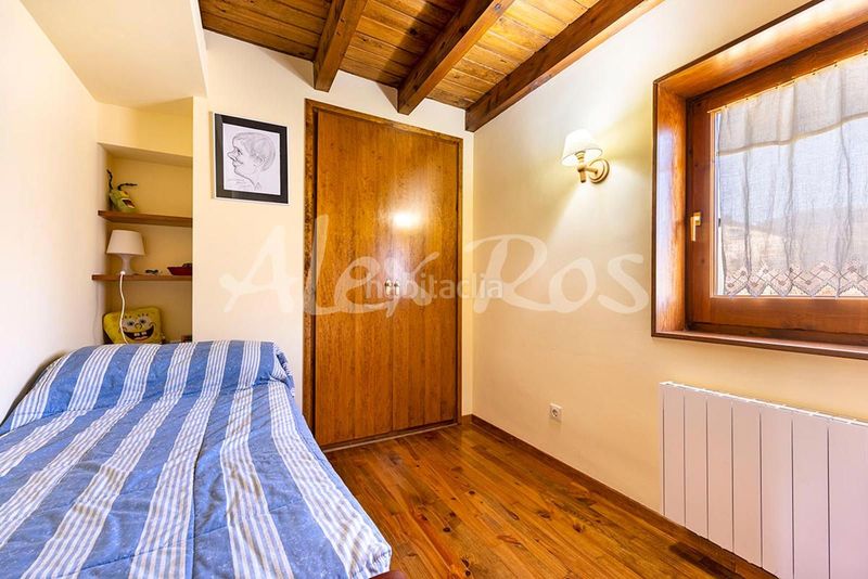Foto a1aa74ab-c88f-433b-b749-9f0c4dc85a74. Casa amb aparcament a Isòvol