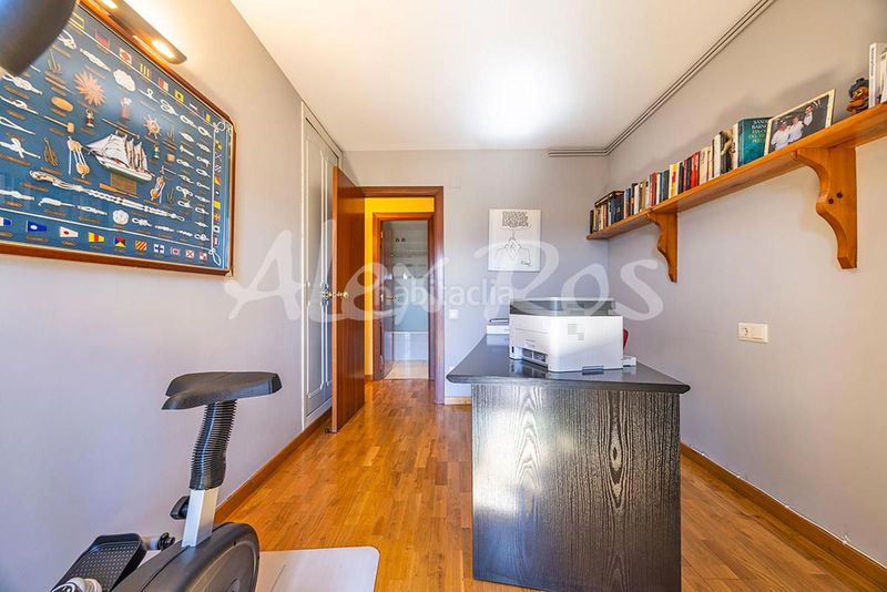 Foto c67c8031-9dfa-49c8-956f-1a60c9218a3c. Àtic amb calefacció a Puigcerdà