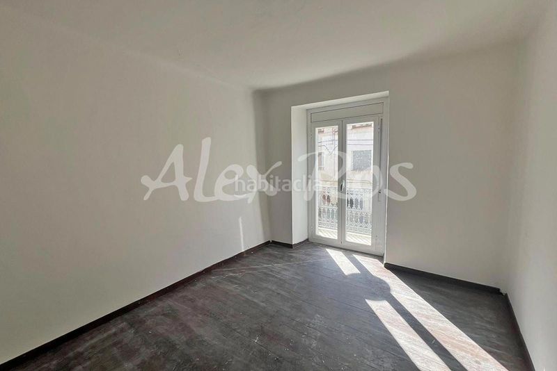 Foto dd9cb45a-b0a3-46d9-a69e-c871f9091041. Pis a Llívia