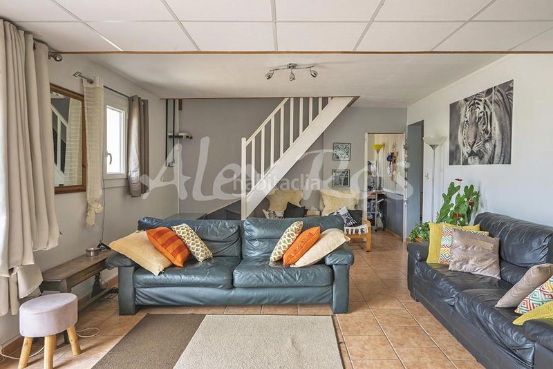 Foto 05a3167c-69ba-4173-a82c-adbc878d86d8. Casa amb aparcament a Estavar