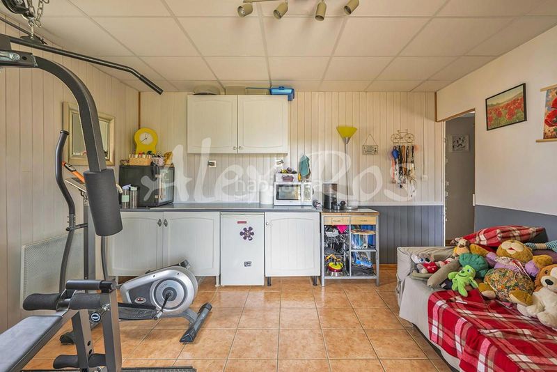 Foto 5f66f044-15f9-4af3-8e0f-ee97f2acb610. Casa amb aparcament a Estavar