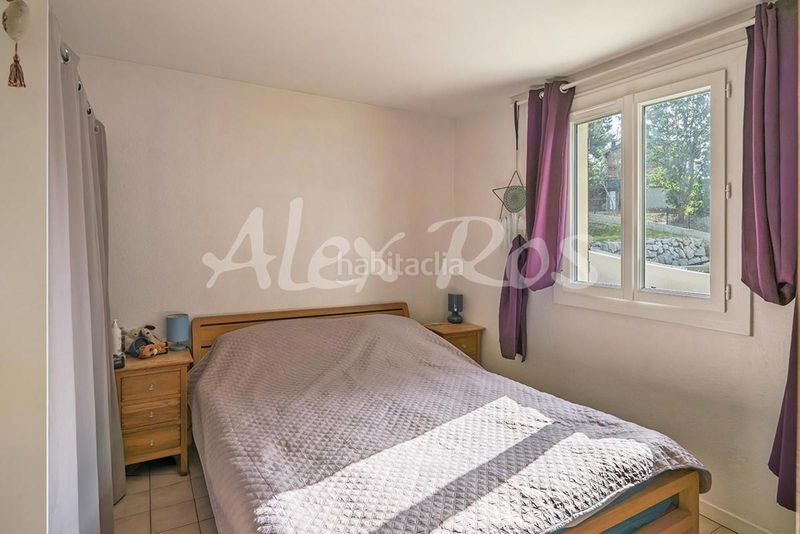 Foto a4df91c5-4ccb-4736-9792-1f7099b30404. Casa amb aparcament a Estavar