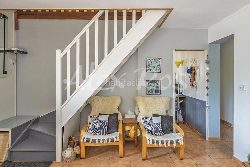Foto aa0a913e-be9b-4596-a1d7-a47e82c0cceb. Casa amb aparcament a Estavar