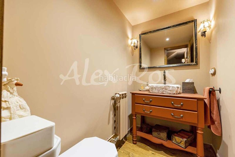 Foto d824c31b-139e-4a56-b657-48015c09c21f. Casa amb calefacció a Urús