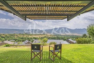 Maison  Ciutadella. Bolvir  auténtico buc de cerdanya  una pieza irrepetible