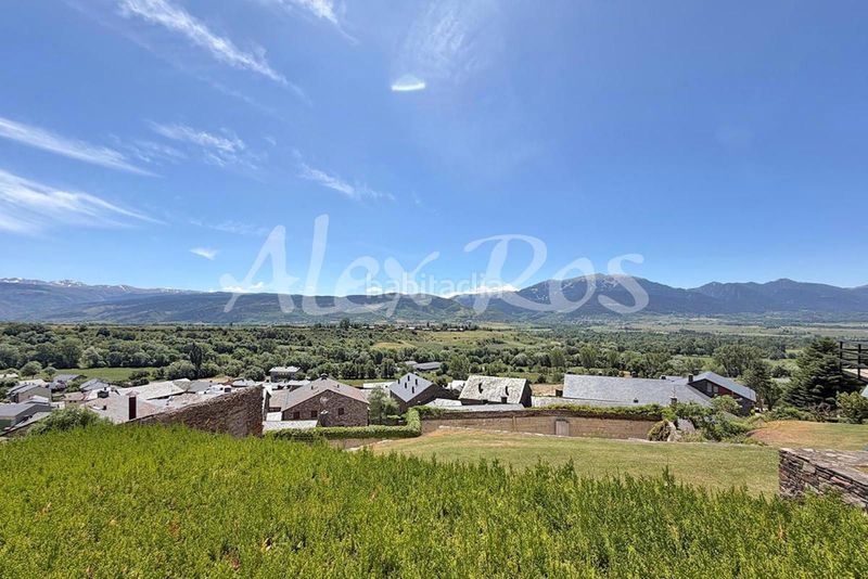 Foto 87bd3027-b0ad-4209-9eb2-b5ec44418d45. Casa amb calefacció a Bolvir