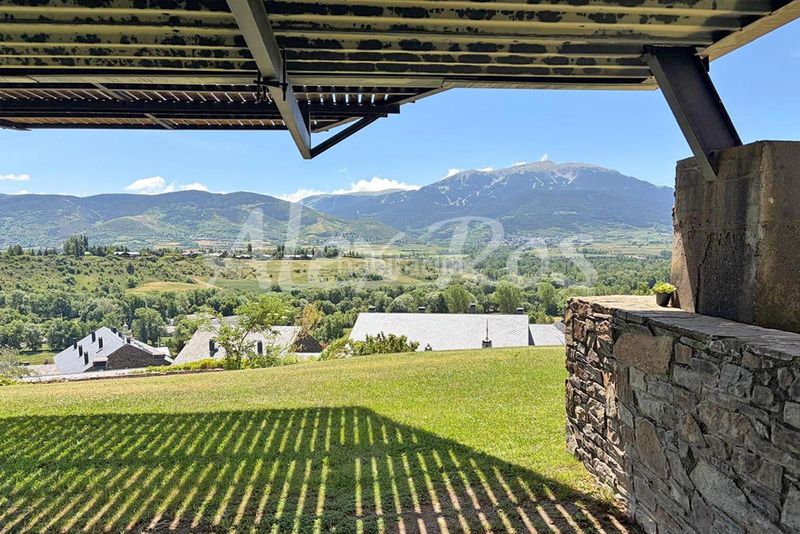 Foto ad579d7e-6eae-49b2-bee3-0b1c75a2935d. Casa amb calefacció a Bolvir
