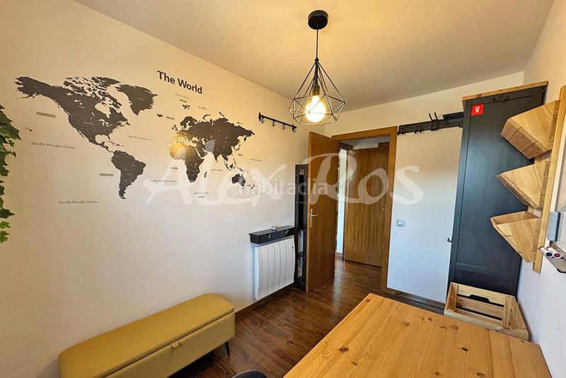Foto 50385206-ce13-4076-9fe3-82fb56ca7e6c. Apartamento  reformado con ascensor, parking y trasteros en Bellver de Cerdanya
