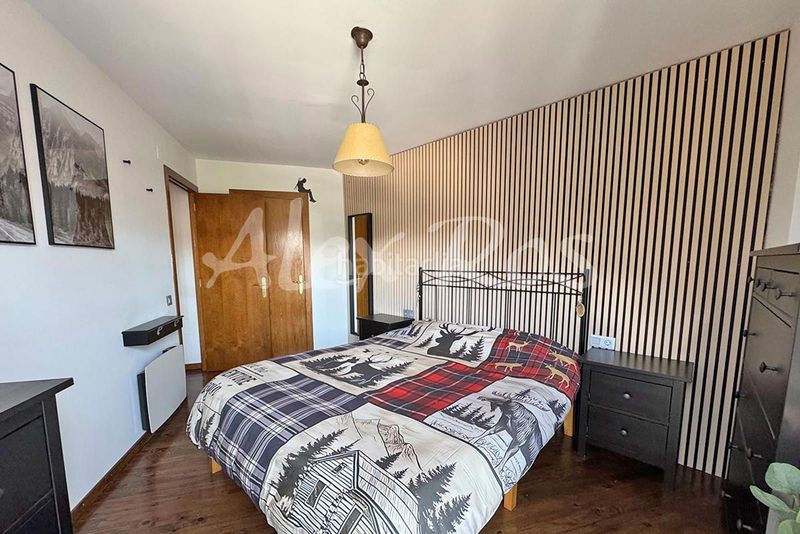 Foto 80c24525-7085-4524-8cb7-88607844876f. Apartamento  reformado con ascensor, parking y trasteros en Bellver de Cerdanya