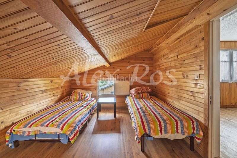 Foto 3d8ecba8-44f8-4eed-b5e4-dd22a8e44c63. Casa amb calefacció aparcament a Estavar