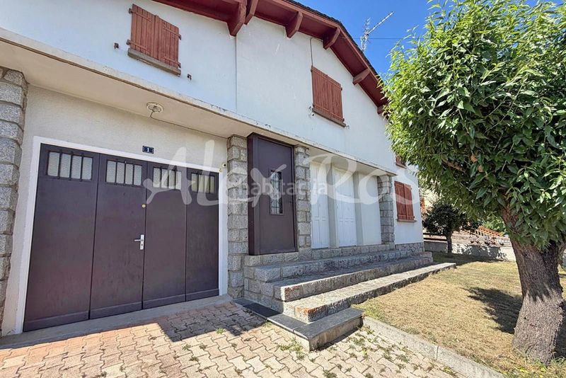 Foto 78e67335-00b2-4103-a8b2-f2b96ff74fa2. Casa amb calefacció aparcament a Estavar